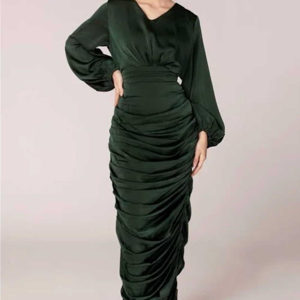 Veiled Collection Elegant Green Wrap Dress